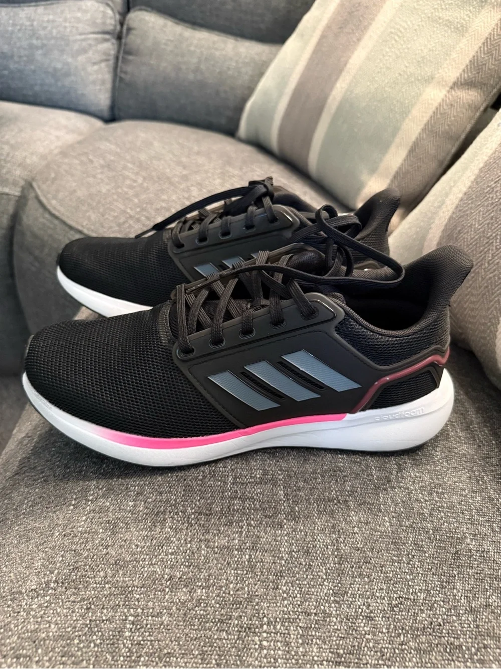 Women Black Athletic Running Sneakers with White Sole